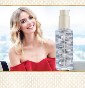 Blonde Life Model with Blonde Life Oil Product