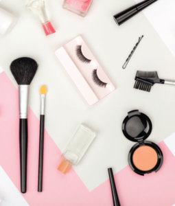Makeup brushes and makeup